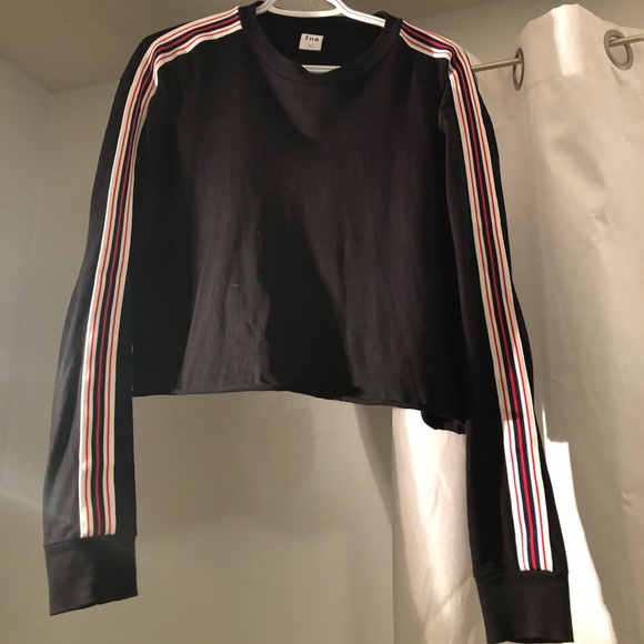 Aritzia (TNA) black "agden" tee - Picture 1 of 3